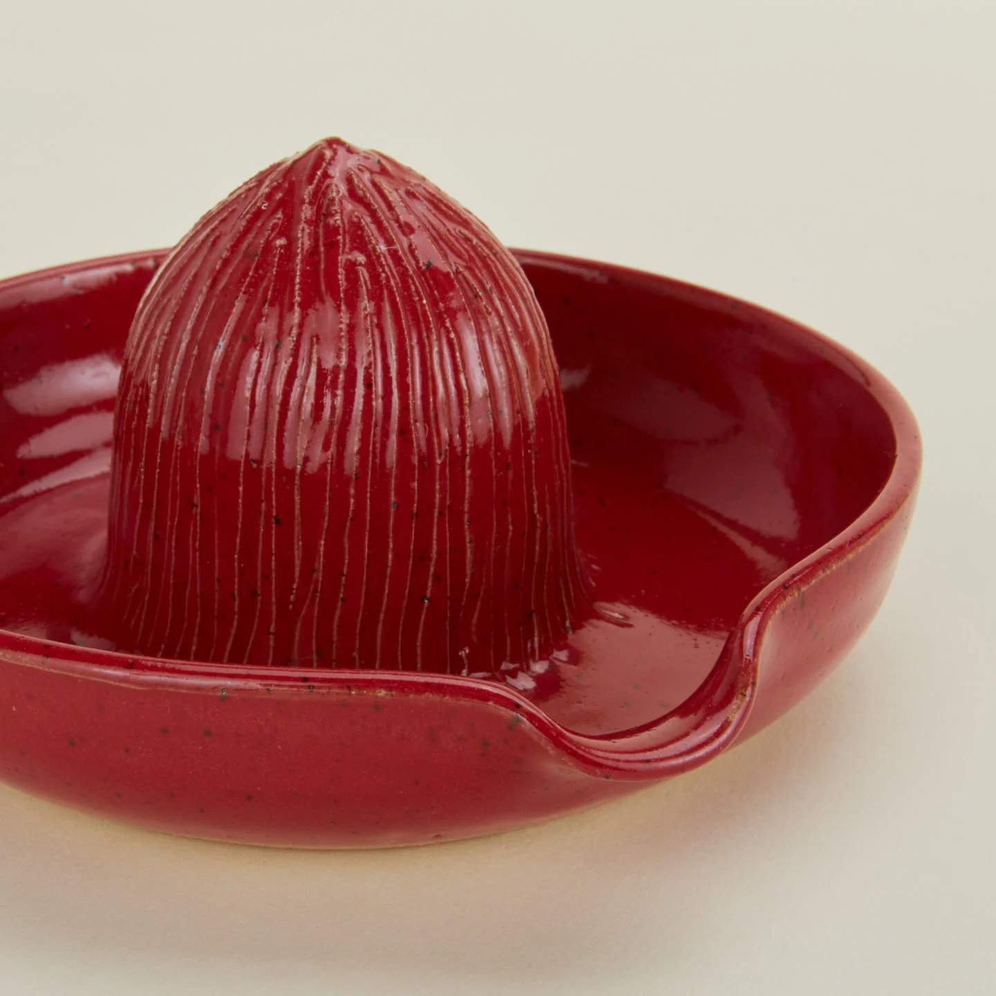 Citrus Juicer - Coral - Image 4
