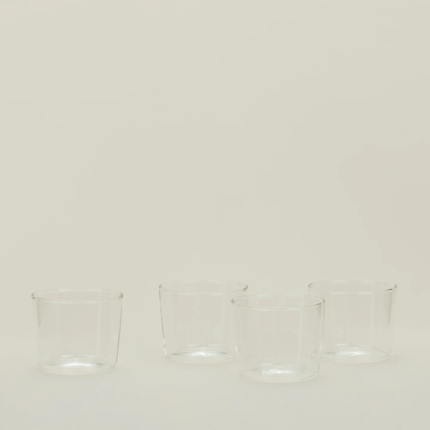Essential Glassware, Set of 4 - Clear - Image 4