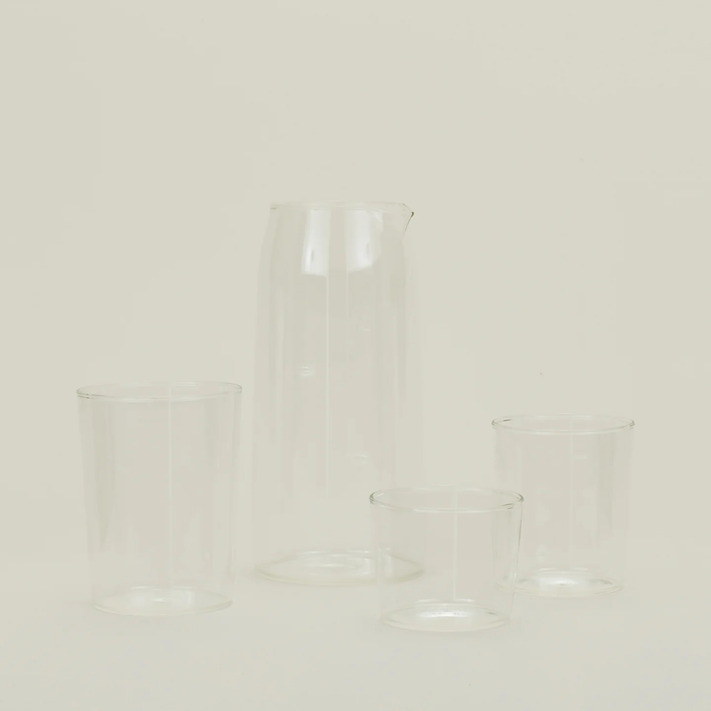 Essential Glassware, Set of 4 - Clear - Image 7