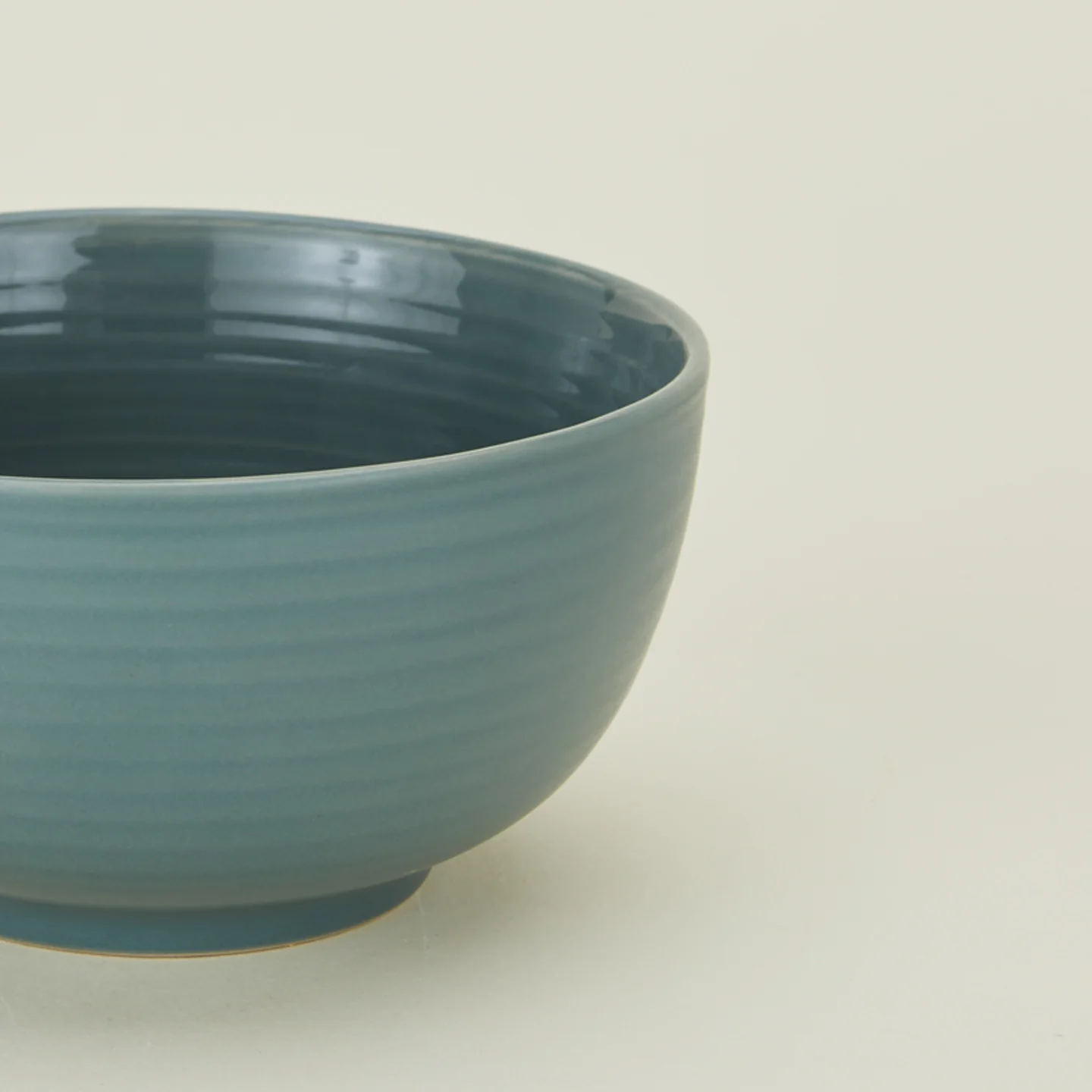 Essential Large Bowl, Set of 4 - Peacock - Image 3