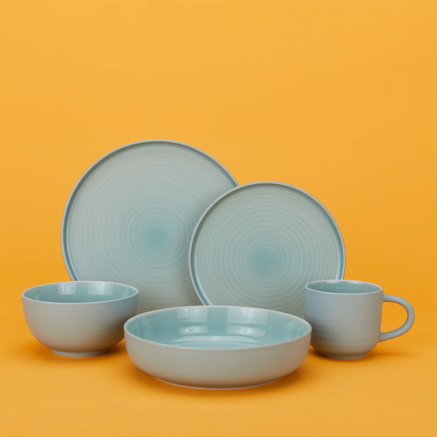 Essential Low Bowl, Set of 4 - Sky - Image 4