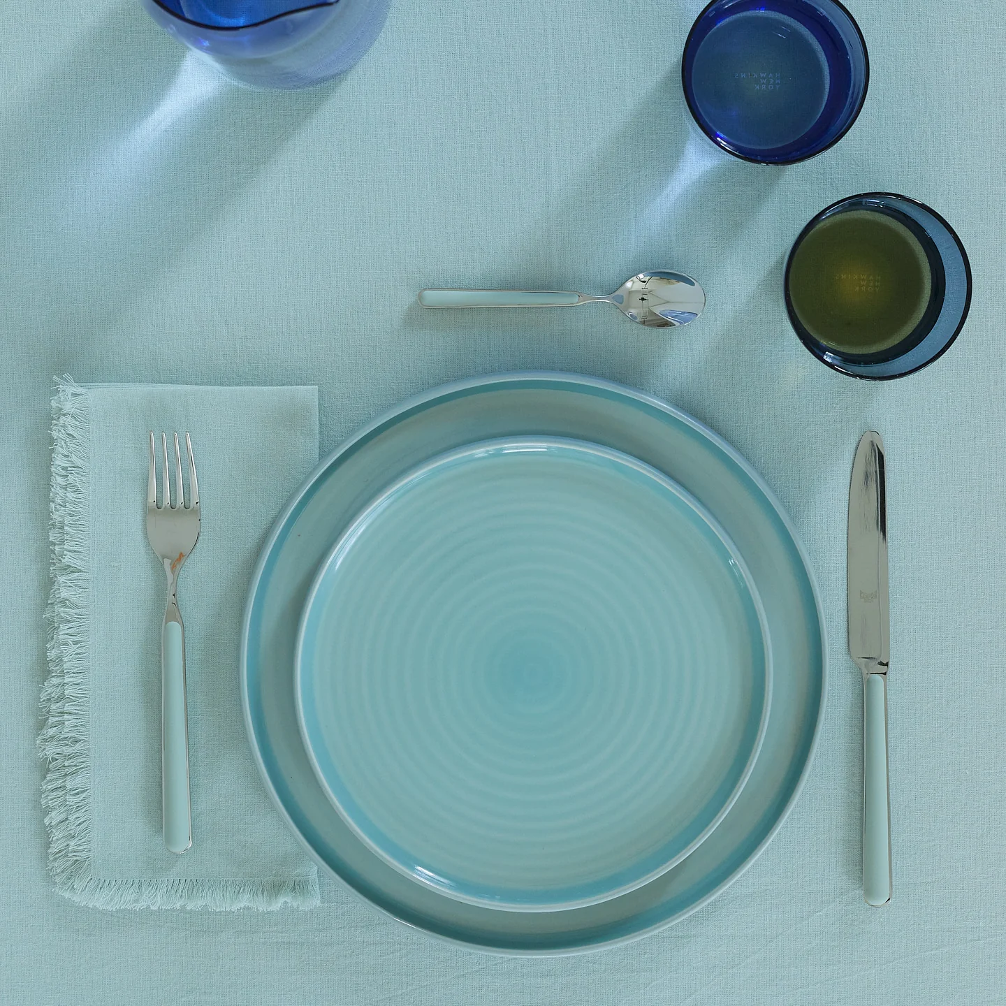 Essential Salad Plate, Set of 4 - Sky - Image 4