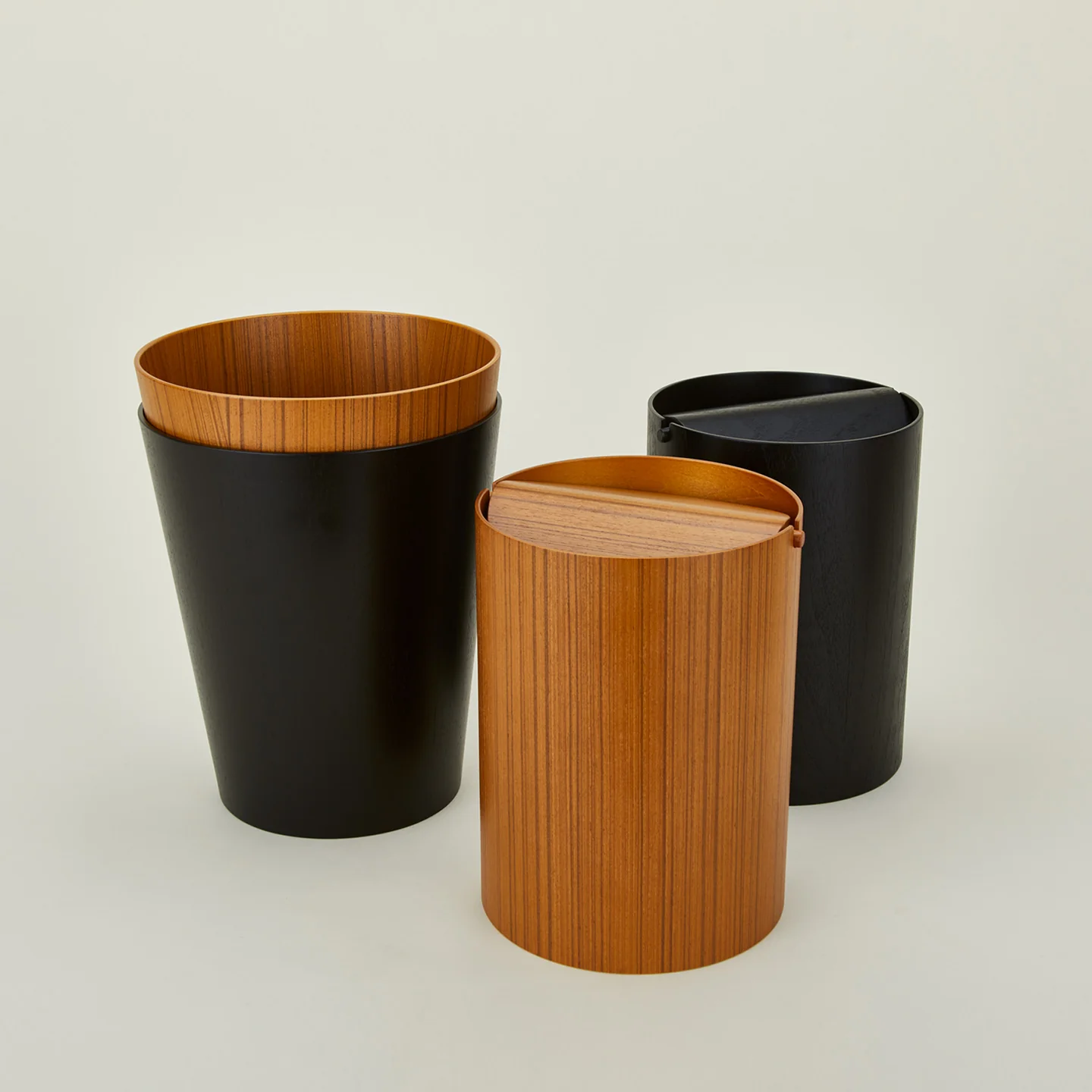 Lidded Wooden Wastebasket - Dark - Image 5