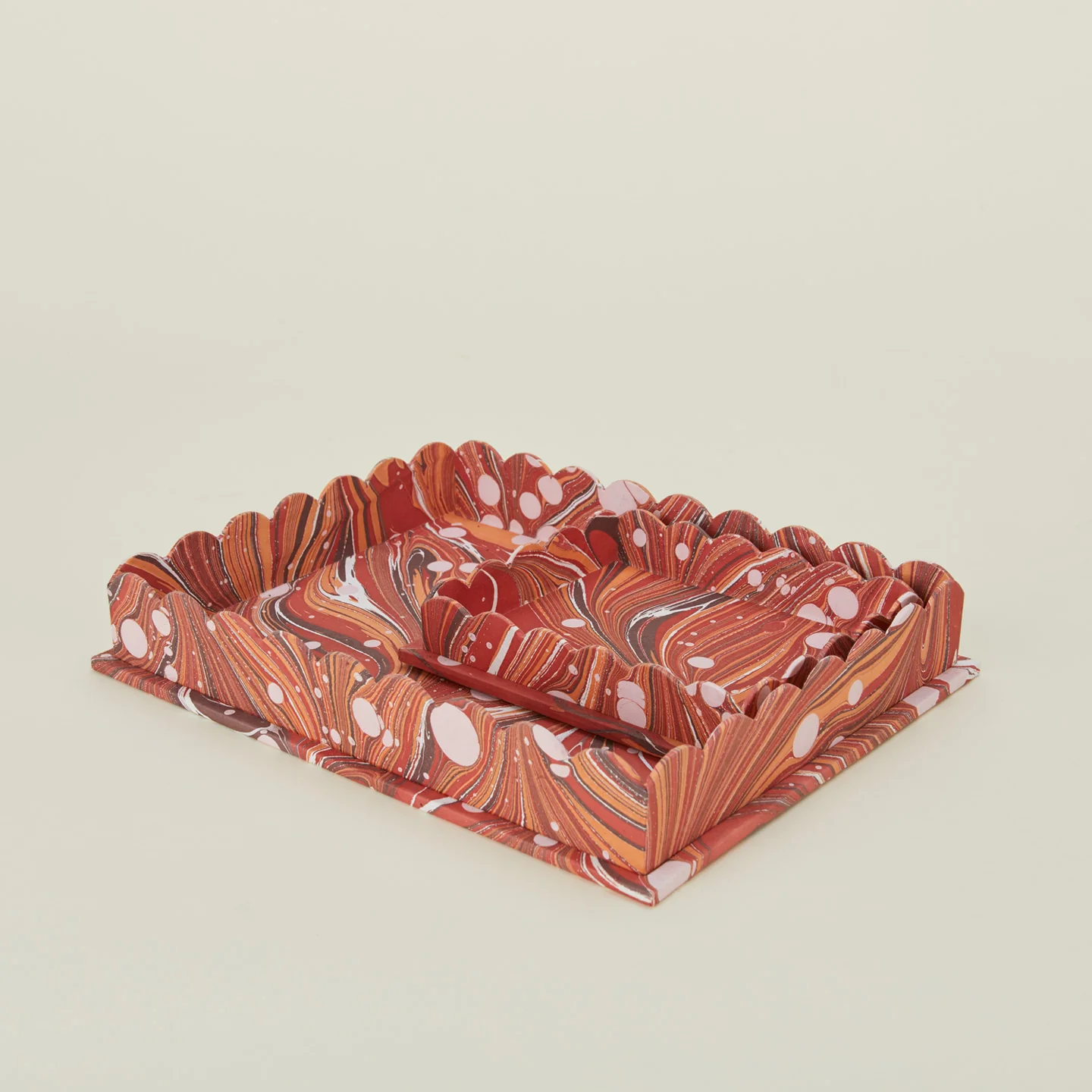 Marbleized Scalloped Tray, Set of 2 - Red Marble - Image 4