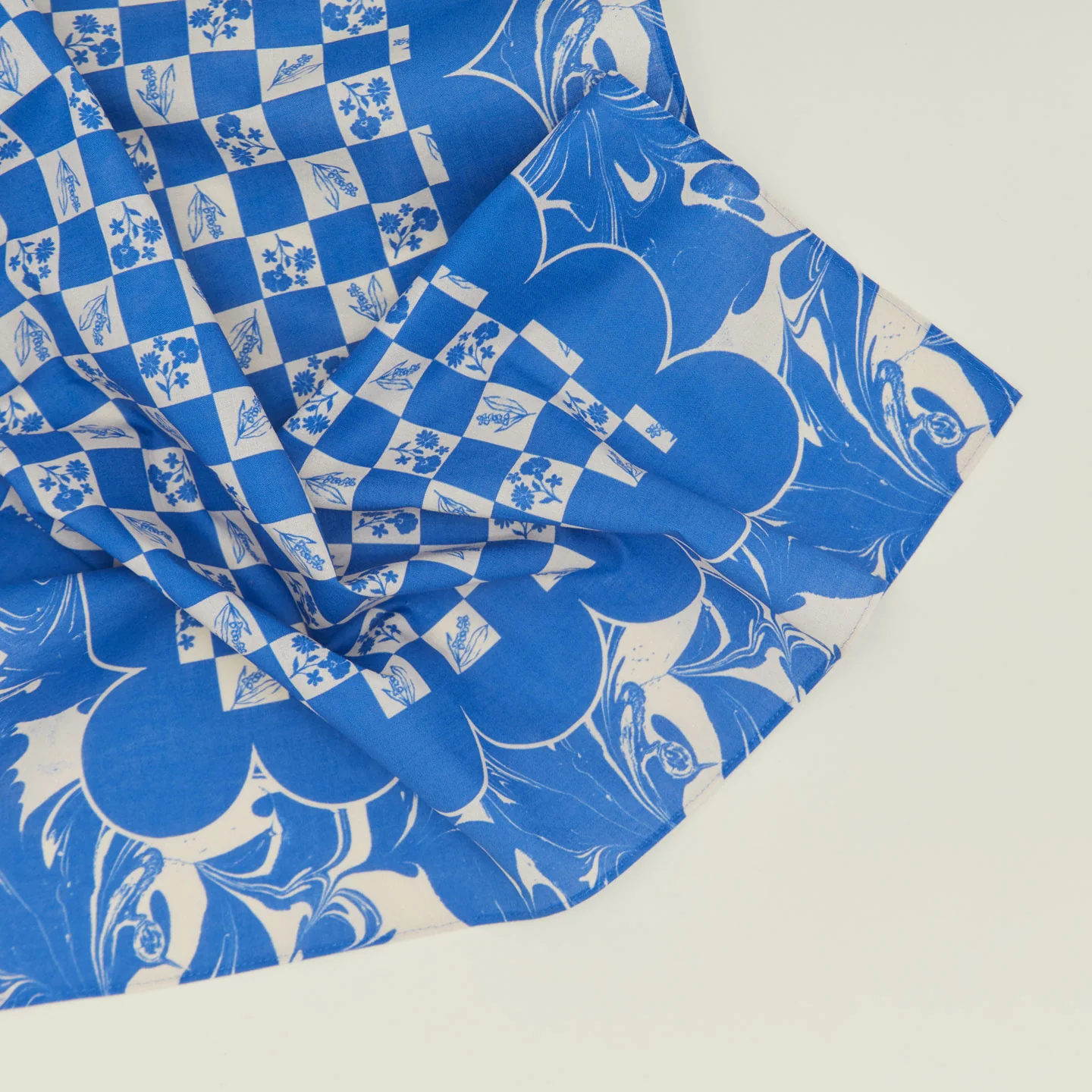 Mixed Floral Napkin, Set of 2 - Klein Blue - Image 3