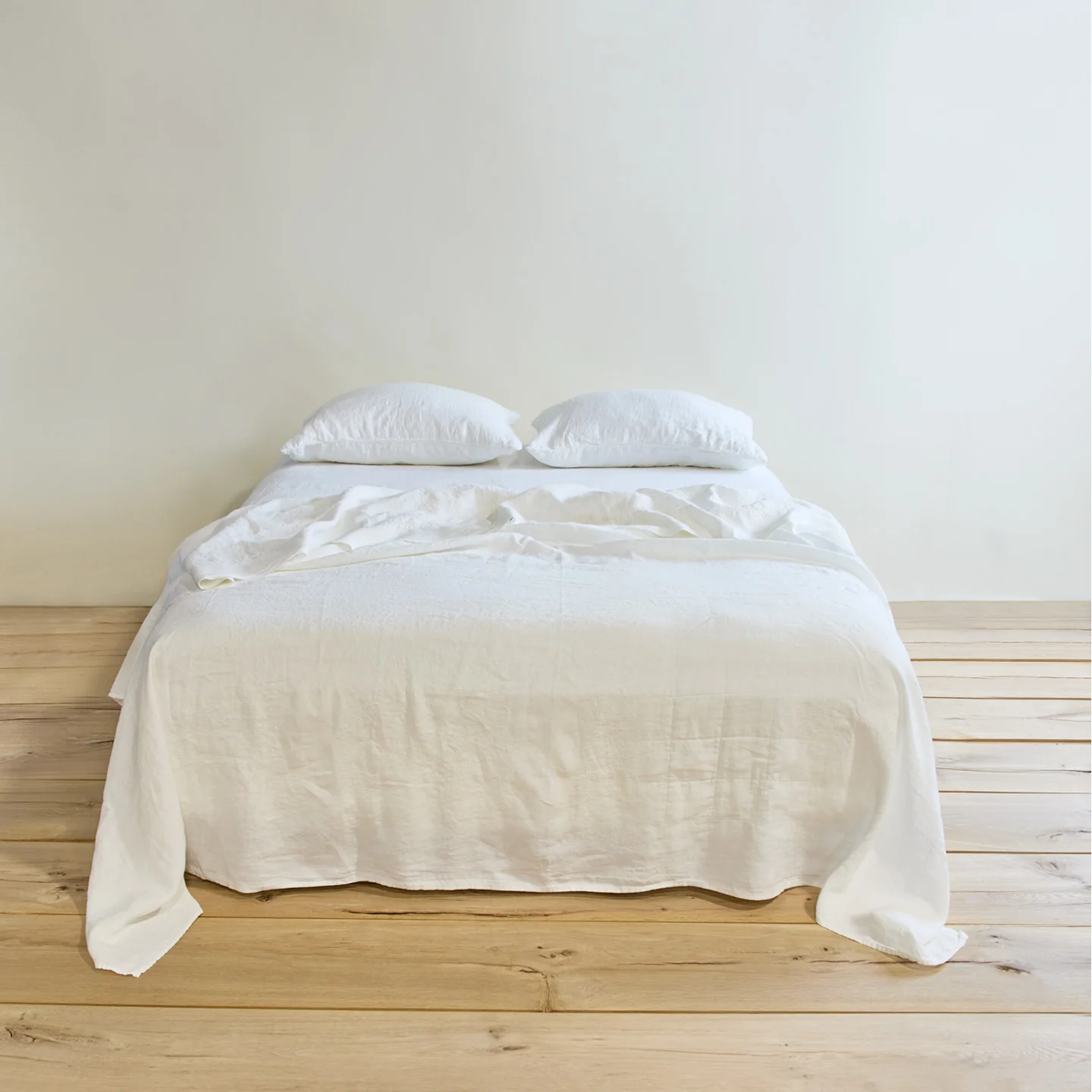 Simple Linen Fitted Sheet - White - Image 2