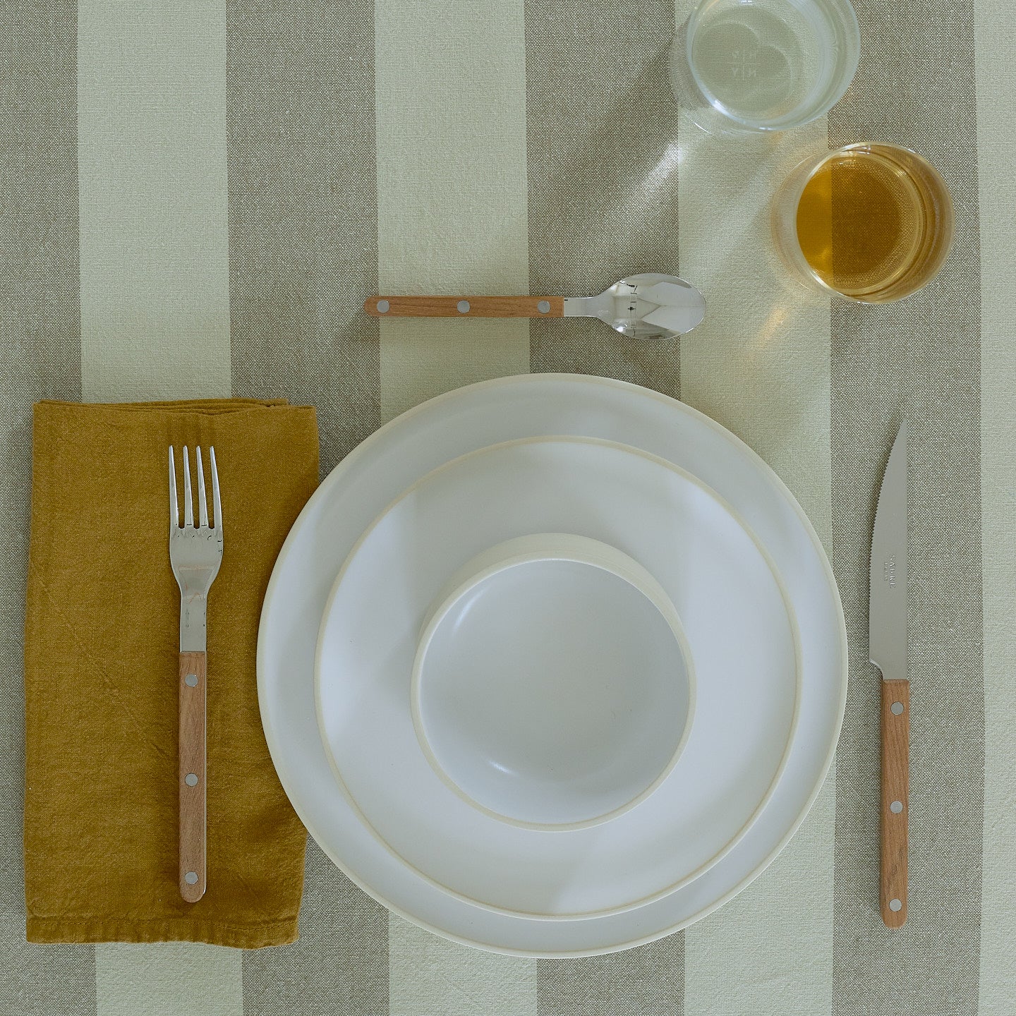 Simple Linen Napkin - Bronze - Image 4